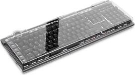 „Decksaver“ „CORSAIR K100 RGB“ klaviatūrų serijos dėklai – dūminis/skaidrus korpusas, pagamintas Jungtinėje Karalystėje – aukščiausios kokybės apsauginis dėklas profesionaliems žaidėjams