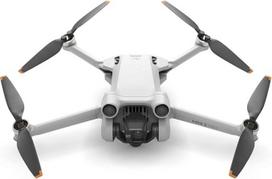 „DJI Mini 3 Pro“ (be nuotolinio valdymo pultelio) – lengvas, sulankstomas dronas su kamera, palaikantis 4K/60 kadrų per sekundę vaizdo įrašymą, 48 MP raišką, 34 min. skrydžio trukmę, kliūčių išvengimo funkciją ir automatinį grįžimą – skirtas pradedantiesi
