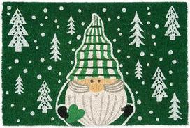 „Excelsa Green Winter“ 60x40 cm Kalėdų nykštukas ant žalios fono su eglėmis – neslystantis kokoso pluošto kilimėlis prie įėjimo durų