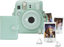 „FUJIFILM instax mini 13™“ priedų rinkinys su fotoaparato dėklu, mini albumu ir nuotraukų spaustukais, „Lagoon Green“ spalvos