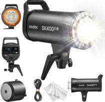 „Godox SK400III-V“ studijinis blykstė, 400 Ws, GN65, 5600 K – profesionali studijinė blykstė su 10 W LED reguliavimo lempute, tiksliu 1/32–1/1 galios reguliavimu, integruota 2,4 GHz belaidžio „X“ sistema ir „Bowens“ tvirtinimu, skirta portretams
