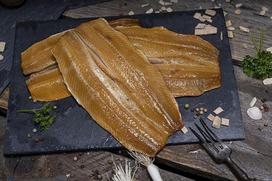 „GreetFish Brados“ (lašišinių silkių filė), rūkyta bukmedžio dūmais, šaltai rūkyta silkių filė, 280 g