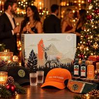 „JM“ gerbėjų rinkinys – 24 originalūs „Jägermeister“ produktai ir aksesuarai, dovanų rinkinys, įskaitant alkoholinių gėrimų miniatiūrų Advento kalendorių gerbėjų rinkinį