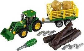 „John Deere“ traktorius su priekaba medienai ir šienui vežti