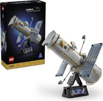 „LEGO Icons“ „Hubble“ kosminis teleskopas – kūrybinis 3D modelių konstravimo rinkinys suaugusiems – mėtų spalvos rinkinys su judamaisiais tentais, prietaisų strypu ir astronauto mini figūrėle – astronomijos tema, kurią galima surinkti pačiam – 11382