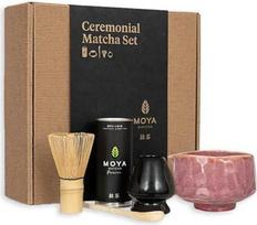 „Moya Matcha“ rinkinys iš 5 vnt. aukščiausios kokybės ekologiškos „Matcha“ žaliosios arbatos miltelių | Ekologiška „Matcha“ aukščiausios kokybės, skirta ceremonijoms, 30 g + juoda „Matcha“ dubenėlė + bambukinis plakiklis + laikiklis šepetėliui + bambukini