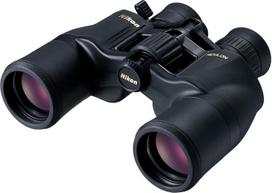 „Nikon Aculon A211“ 8–18x42 binoklis su priartinimo funkcija – juodos spalvos