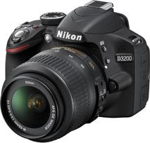 „Nikon D3200“ skaitmeninis veidrodinis fotoaparatas, 24 megapikseliai, 7,4 cm (2,9 colio) ekranas, „Live View“, „Full HD“