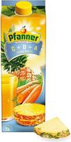 „Pfanner C+D+A“ vaisių gėrimas – ananasų, apelsinų, citrinų ir morkų gėrimas – ne mažiau kaip 30 % vaisių (1 x 2 l)