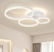 „Qamra“ 72 cm, 3 žiedai, šiuolaikiškas baltas LED lubų šviestuvas