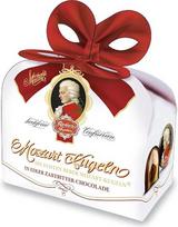 „Reber“, „Mozart Balls“ duetas, 2 vnt. pakuotė, „Mozart Balls“ iš tamsaus šokolado, įdaryti pistacijų marcipanu, migdolais ir lazdyno riešutų nuga, 40 g (2 „Mozart Balls“)