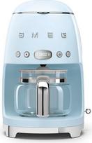 „Smeg“, DCF02PBEU filtruojamo kavos aparatas, aromato išsaugojimo ir automatinio paleidimo funkcijos, stiklinis ąsotis, talpinantis iki 12 puodelių, 2 stiprumo lygiai, šilumos išlaikymo funkcija, 1050 W, pastelinė mėlyna spalva