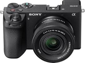 „Sony Alpha“ ILCE-6700K (anksčiau – ILCE-6700L) su patobulintu „Power Zoom“ objektyvu SEL16-50 (2 versija), „APS-C“ beveidrodis fotoaparatas su keičiamais objektyvais, 26,0 MP, 4K 60p vaizdo įrašymas, juodos spalvos