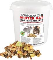 „Tomodachi Mister Rat Rattenmahlzeit“ – žiurkių pašaras su gyvūniniais baltymais, žiurkių pašaras, visavertis žiurkių pašaras su krabais (Gammarus), skaniais daržovėmis, grūdais ir sėklomis, 2 kg kibiras