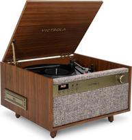 „Victrola Century“ – „6-in-1“ „Bluetooth“ patefonas – riešutmedžio spalvos | Vidurio amžiaus stiliaus muzikos centras, grojantis vinilus, CD, kasetes, prijungiamas per „Aux“ jungtį, o „VINYLSTREAM“ funkcija perduoda įrašus į „Bluetooth“ garsiakalbį