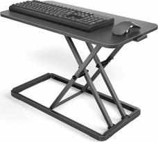 „VIVO“ ergonominis klaviatūros ir pelės pakėlėjas su žirklių tipo kėlimo sistema, 24 colių pločio, aukščio reguliuojamas klaviatūros laikiklis, skirtas sėdimo-stovimo darbo vietoms, juodos spalvos, DESK-V024A
