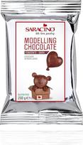 „Zuckerpapier24“ modeliuojamasis šokoladas „Brown“ („Saracino“), 250 g, puikiai tinka tortų modeliavimui ir glazūravimui, taip pat maišymui su fondantu [DEC002K025]