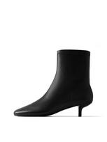 L37 HANDMADE SHOES Kulkšnis dengiantys batai 'YET UNKNOWN' juoda