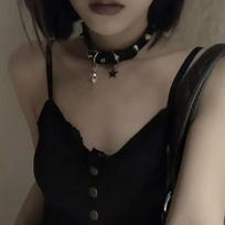 Female Clavicle Skeleton Choker juoda