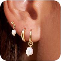 3pcs/Pairs Trendy Gold Huggie Small Hoop Earrings with Pearl Charm Personalized 18k Gold Plated Pearl Dangle Earrings for Women beige