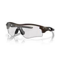 Oakley Sunglasses 0OO9206 RADAR PHOTOCHRMC IRIDIUM 38 LOCK PATH 920649 Sports [Oakley] CLEAR/BLACK (Asia Fitting) white