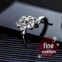 Korean Style Minimalist Snowflake Zircon Ear Cuffs for Women - Sweet Christmas Fashion Earrings sidabras