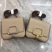 2026 new leather women's bag palm pattern leather D buckle honey hip curved bottom butt bag, single shoulder oblique span bag cross-border wholesale Gold buckle