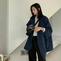 Women's Casual Loose Fit Blazer Jacket Spring Autumn Fashion Oversized Single Breasted Suit Coat with Long Sleeves and Lapel Collar S tamsiai mėlyna