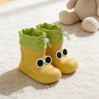EVA vandeniui atsparūs vaikiški lietaus batai su minkštu neslystančiu padu ir raišteliu, pridedami lengvi kūdikių akiniai nuo saulės. Size 180 (Inner Length 17.5-18cm) beige