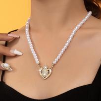 Women's Heart-Shaped Pearl & Rhinestone Choker Necklace