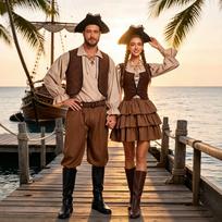 Matching pirate costumes for couples, Halloween adult men's and women's retro pirate captain outfits, party role-playing costumes S beige