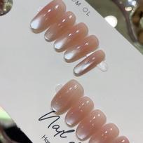 Spring/Summer Dewdrop Cat Eye Blush Whitening Press-On Nails - Simple, Gentle Nail Stickers gray