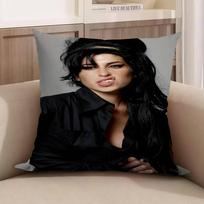 1 vnt. Amy Winehouse Muzikos Dainininkė Įžymybė Pop Klevo Dizainas Pagalvės Užvalkalas Laimingos Rudens Derliaus Dekoras Šventinis Dekoras Pagalvės Užvalkalas 12x12Inch gray
