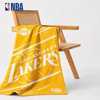 NBA Lakers 70x140cm Medvilninis sportinis rankšluostis yellow