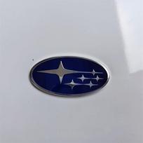 Subaru Forester vairo emblema Subaru XV Liūto ragų emblema Subaru emblema xv mėlyna