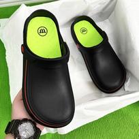 Men Sandals Garden Clogs Waterproof Workers Outdoor Fishing Anti-skid Oil-proof Chef Shoes Comfy Slipper Ladies Footwear 41-42 yellow