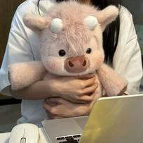Bėgančios karvės pliušinis žaislas Kawaii Škotijos veršelio lėlė, judančios kojos minkštas žaislas gyvūnas Gimtadienio dovana vaikams suaugusiems Pagalvė gyvūnas