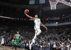 Giannis Antetokounmpo Poster - High Gloss - Photo Quality Insert black