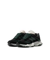U90607ZZ New Balance 9060  Black/White Peach  (Men's) 7 black