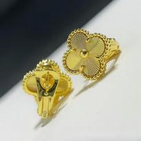 Keturlapis dobilas Nauji auskarai Raudonasis chalcedonas 18k rožinis auksas Keturlapio dobilų auskarai Moteriški lengvo prabangos aukštos klasės madingi auskarai gold beige