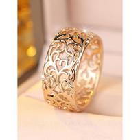 Vintage hollow pattern metal ring Light luxury everyday commuter heart vine wide band ring 10No. beige