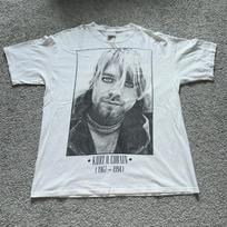 1994 Nirvana Kurt Cobain white men And Women T Shirt Unisex T-Shirt L white