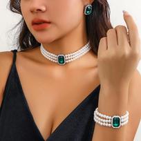 JMXD-light Luxury Short Imitation Pearl Choker Necklace, Turquoise Beaded Retro Ethnic Style Collar One size
