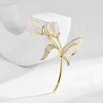 New Korean Version Tulip High-end Exquisite Brooch, Fashionable and Elegant, Women's Coat, Suit Accessory, Copper Gold-plated auksas