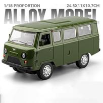 1/18 UAZ Traveler Alloy Van Car Model Diecasts Metal Off-road Vehicles Car Model Sound Light Simulation Collection Kids Toy Gift žalia