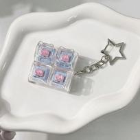 4-Keys Fidget Keychain Toy Pass Time Stress Relief Fidget Buttons Pendant Bear Shape No Light Fidget Clicker Keychain