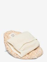That's Mine - Comfy Me Baby Pillow Mini Flower - Maitinimo pagalvė - Oranžinė