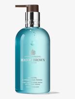 Molton Brown - Coastal Cypress & Sea Fennel Fine Liquid Hand Wash - Skystas rankų muilas - Nude