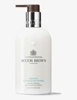 Molton Brown - Coastal Cypress & Sea Fennel Hand Lotion - Rankų kremas - Nude