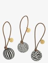 Mette Ditmer - Globe Baubles, 3-Pack - Kalėdiniai žaisliukai ir eglutės aksesuarai - Juoda
